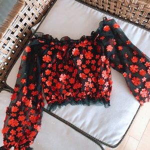 FLOWER DETAIL TOP 🌹